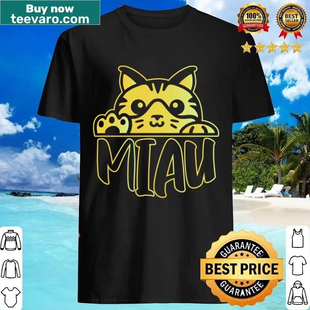 Shirt with a vintage illustration of a baby tiger