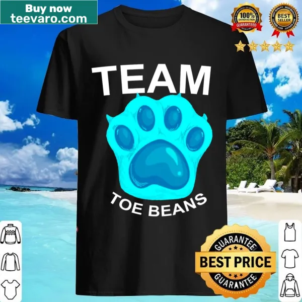 Cute illustration shirt featuring cat toe beans