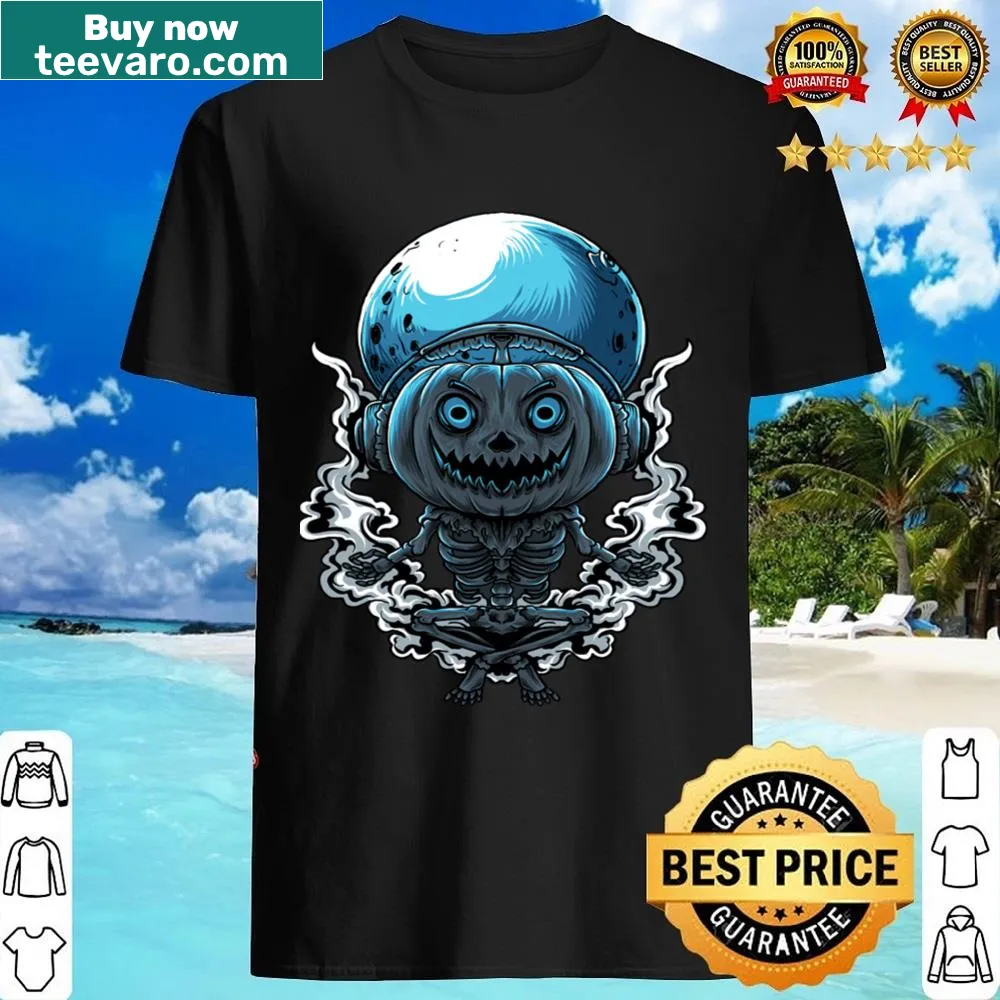 Cartoon skeleton with a pumpkin graphic