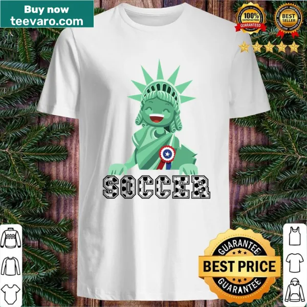Essential t-shirt featuring the American flag and sports themes