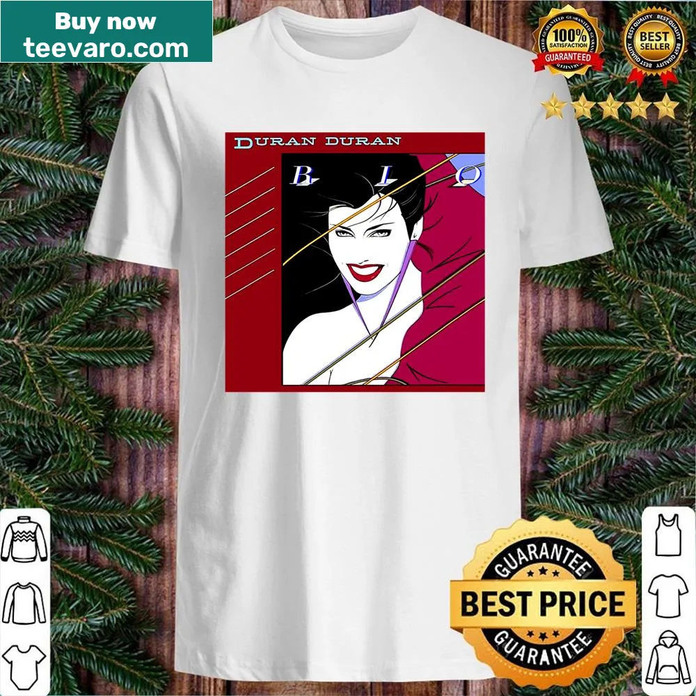 Graphic shirt featuring the name Rio Duran.