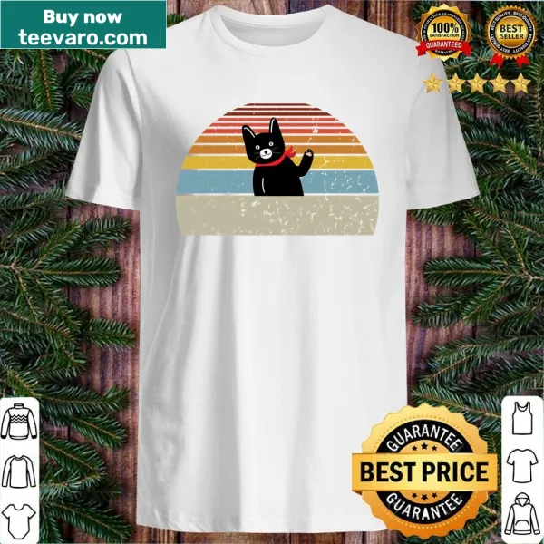 Retro-style shirt with funny cat graphic for cat lovers