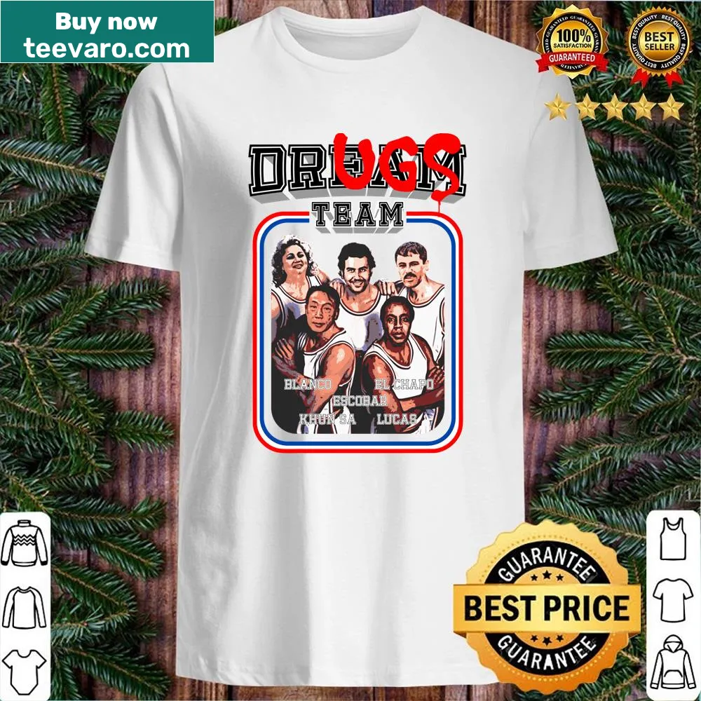 T-shirt with bold lettering stating 'Dream Team'