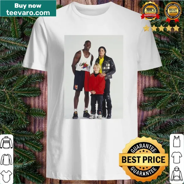 Cartoon graphic tee featuring Michael Jordan and Macaulay Culkin