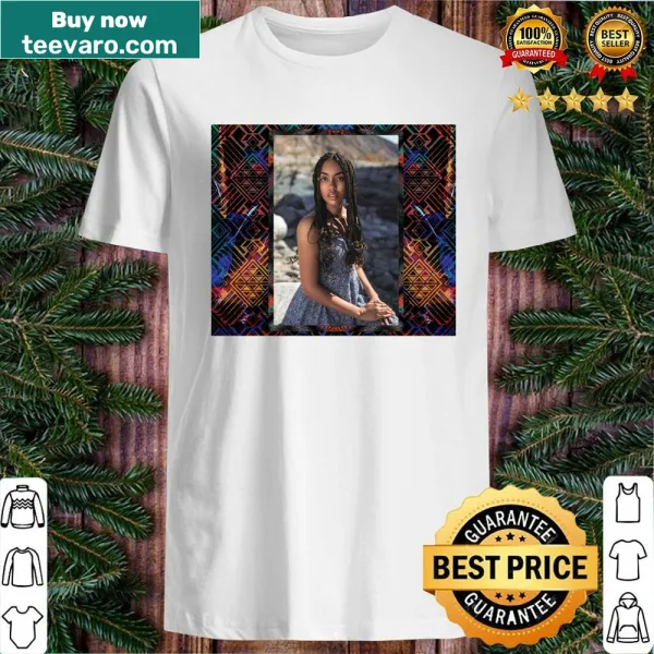 Shirt featuring an illustration of African flora