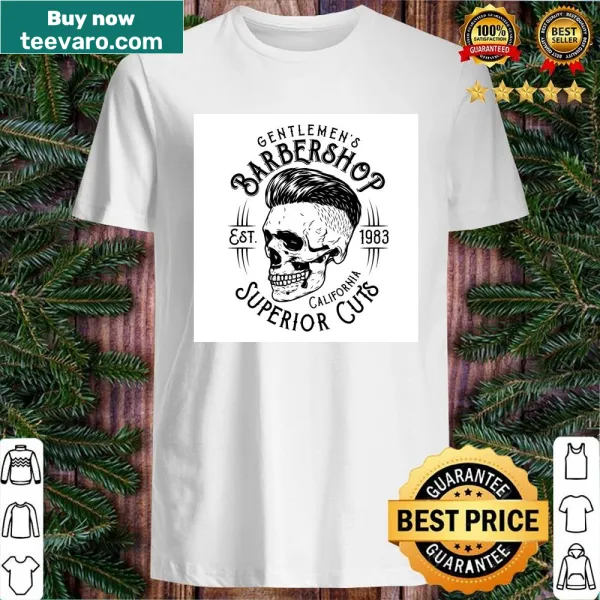 Shirt with lettering celebrating gentleman's barbershop culture