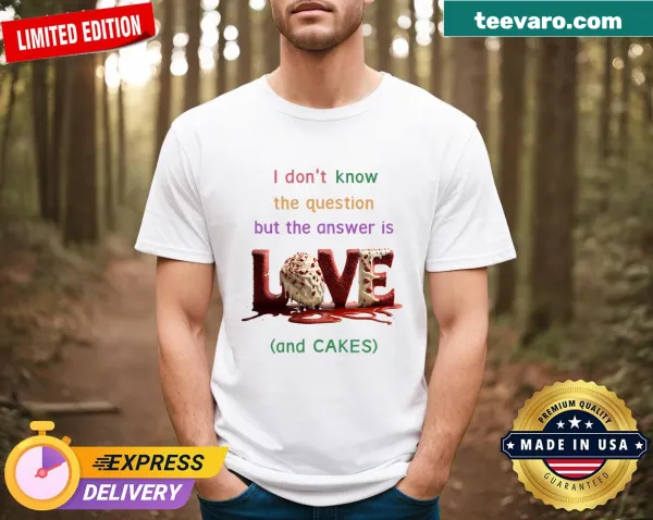 Charming T-shirt with love and cakes graphic design