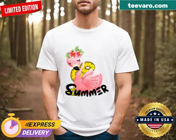 Summer-themed T-shirt with flamingos and pineapples illustrations.