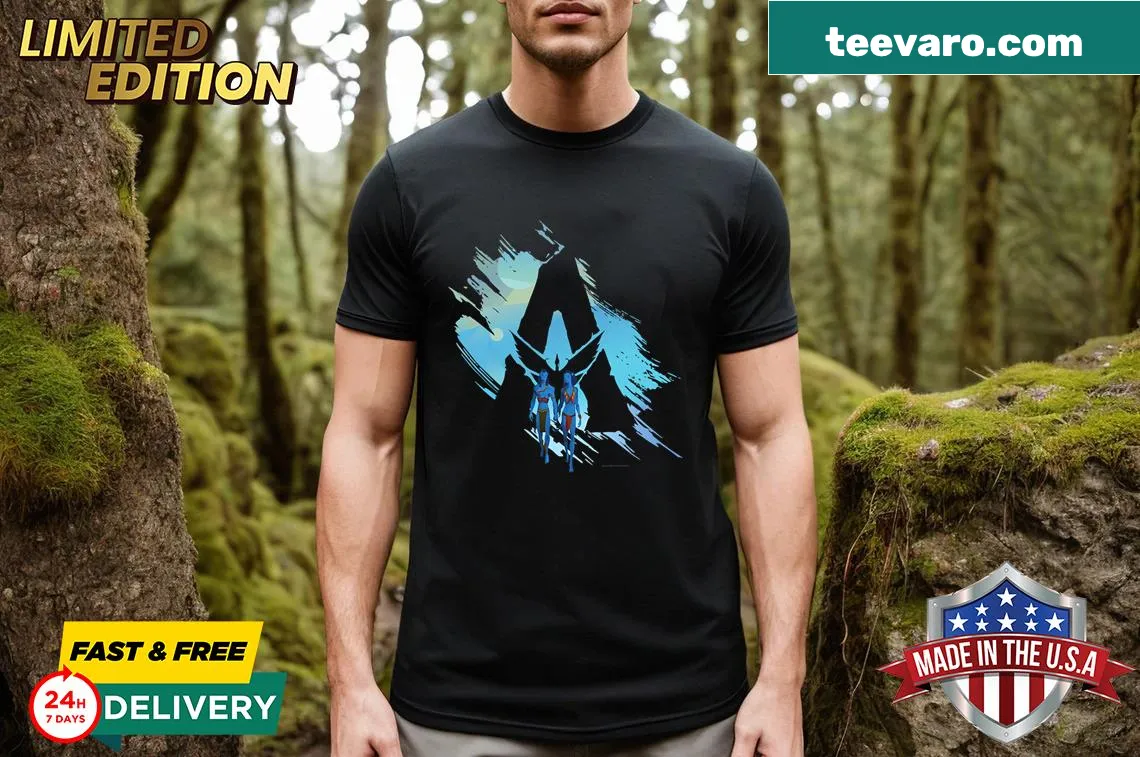 Illustrated Avatar logo featuring Jake and Neytiri on T-shirt — on a men's t-shirt