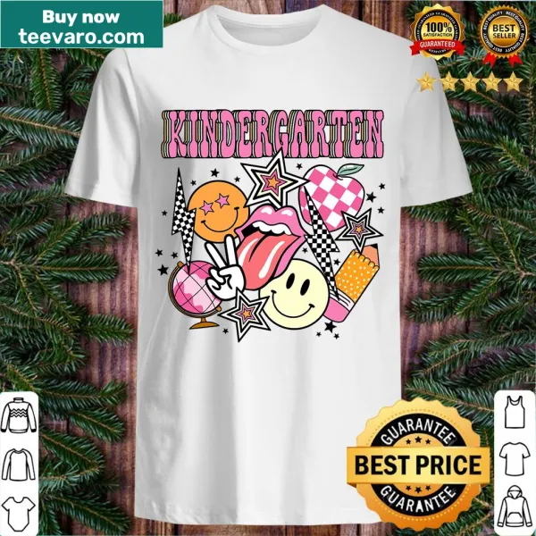 Kindergarten teacher T-shirt with a groovy back-to-school design for girls.