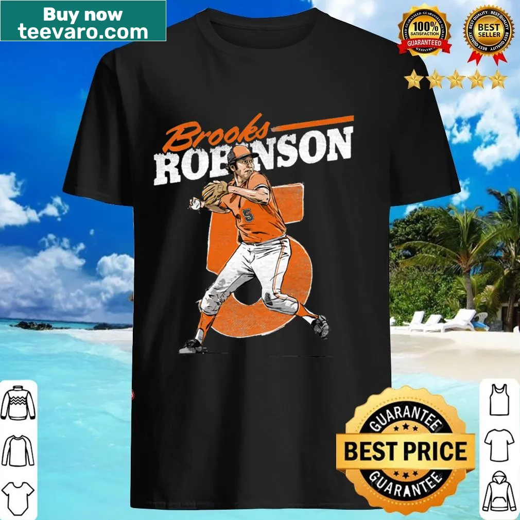 Retro graphic of Brooks Robinson for Baltimore on t-shirt — on a men's t-shirt