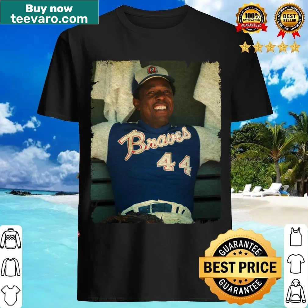 Illustration of Hank Aaron in Braves uniform on T-shirt — on a men's t-shirt