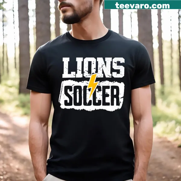 Soccer T-shirt with a lion illustration representing strength