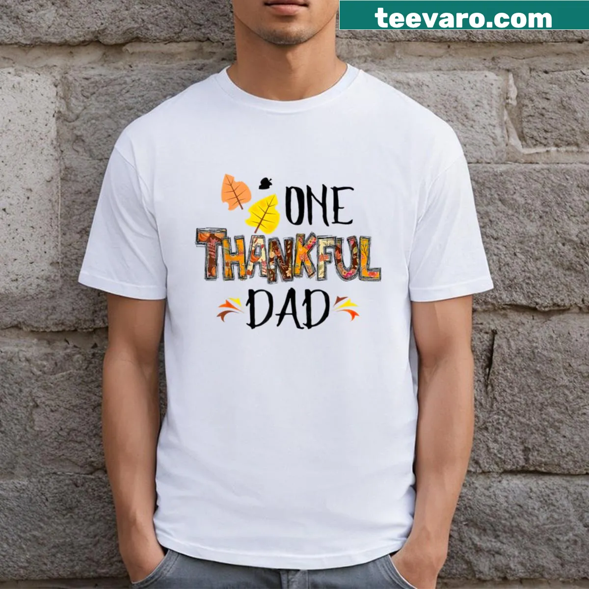 Sentimental Thanksgiving shirt for dads with 'One Thankful Daddy' text — on a men's t-shirt
