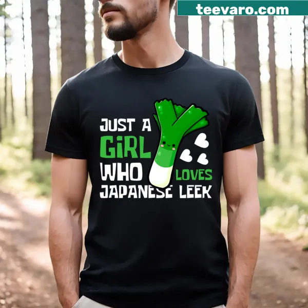 Cute t-shirt featuring an illustration of a Japanese leek