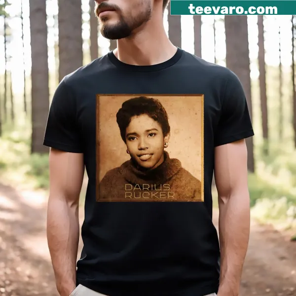 Darius Rucker 80s tribute graphic T-shirt