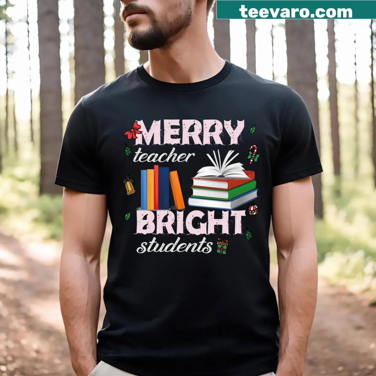 Festive T-shirt for teachers that reads 'Merry Teacher' for Christmas. — on a men's t-shirt
