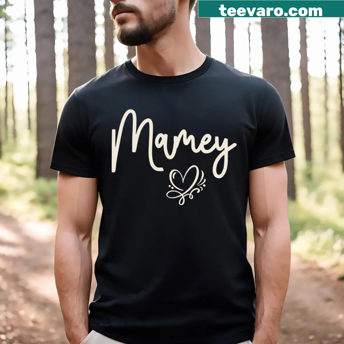 Heart graphic with 'Grandma' text for Christmas — on a men's t-shirt