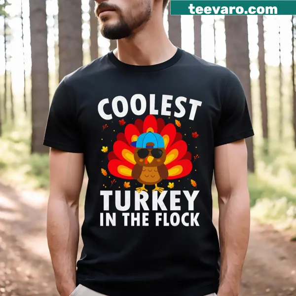 Cute turkey illustration on a toddler's Thanksgiving T-shirt