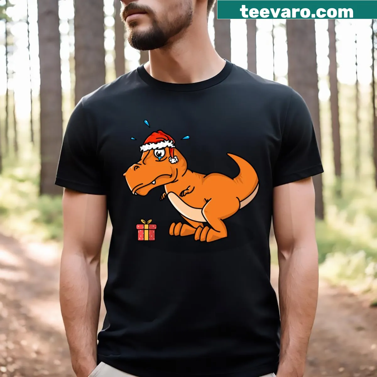 Funny T-rex dinosaur struggling with Christmas gifts on a T-shirt. — on a men's t-shirt