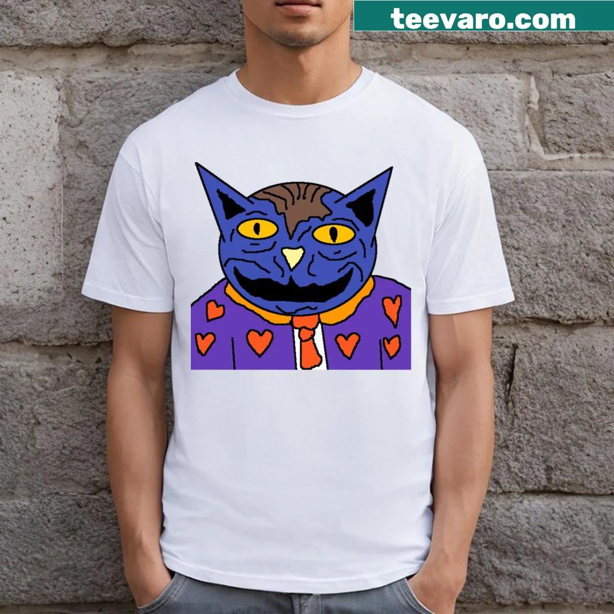 Portrait T-shirt of an old blue cat with hearts — on a men's t-shirt