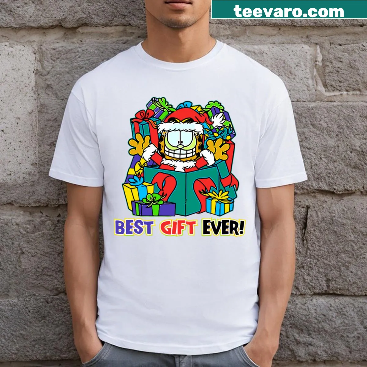 Funny t-shirt saying 'Best Gift Ever!' — on a men's t-shirt