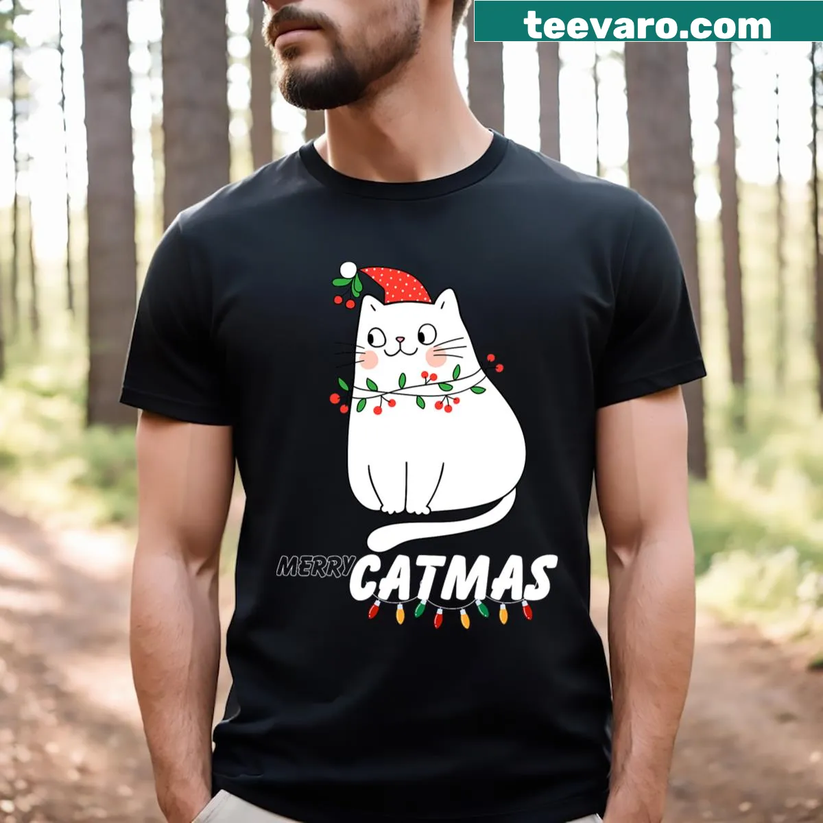 Cute Christmas t-shirt featuring a cat dressed as Santa — on a men's t-shirt