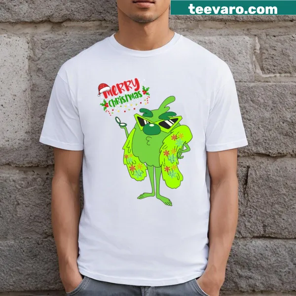 Muppet Christmas Carol T-shirt with iconic characters