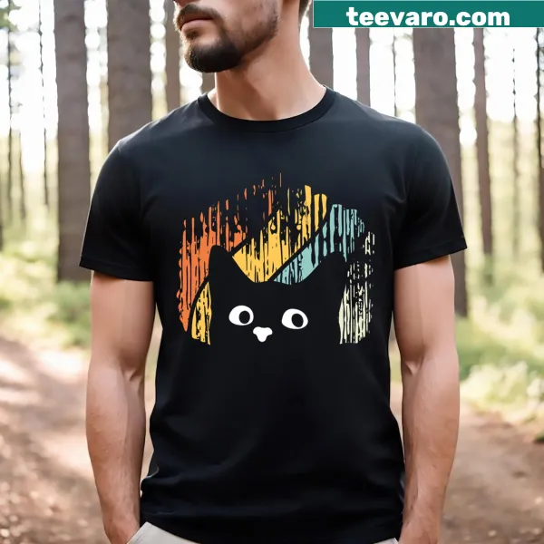 Retro design T-shirt featuring black cats for lovers of felines