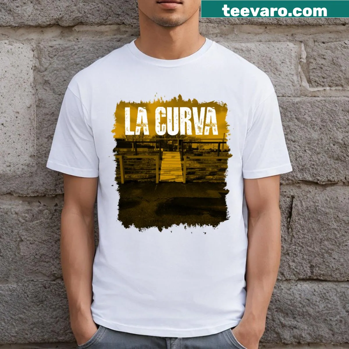 Retro style T-shirt featuring artistic 'La Curva' design — on a men's t-shirt