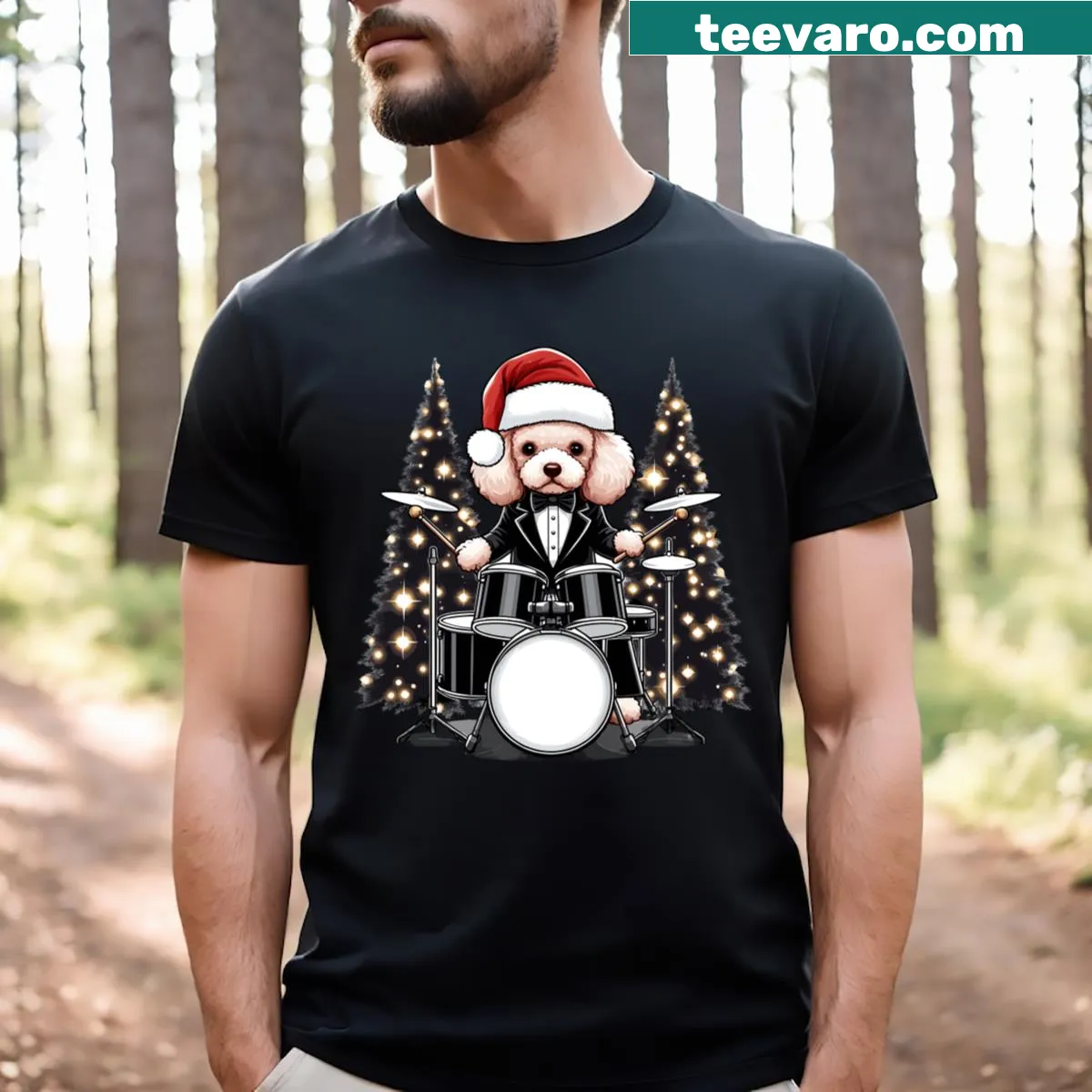 Illustration of a poodle playing drums with Christmas decorations — on a men's t-shirt