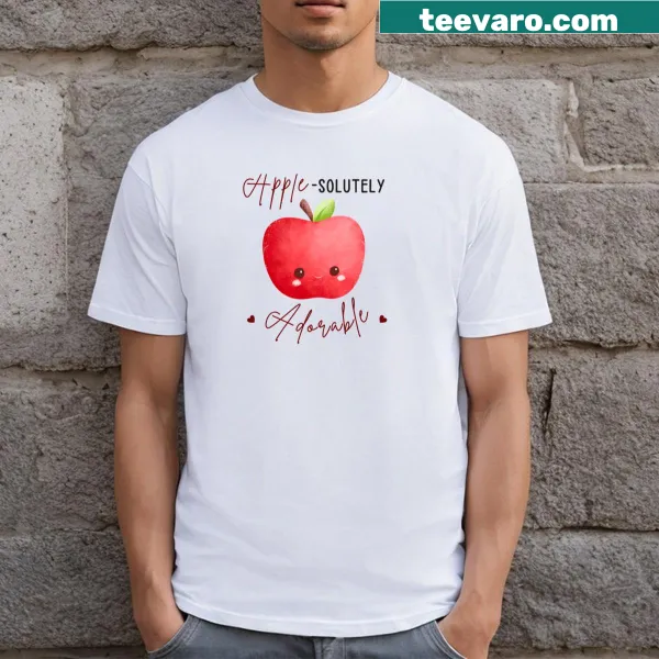 Cartoon apple graphic on a cute T-shirt