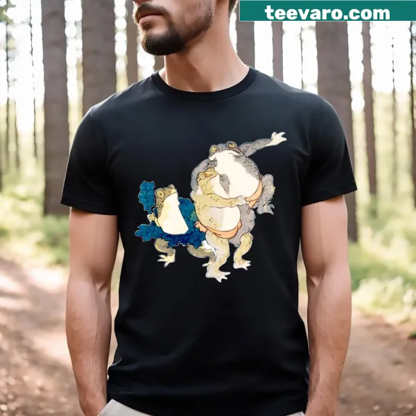 Illustration of two toads wrestling in sumo attire on a humorous T-shirt