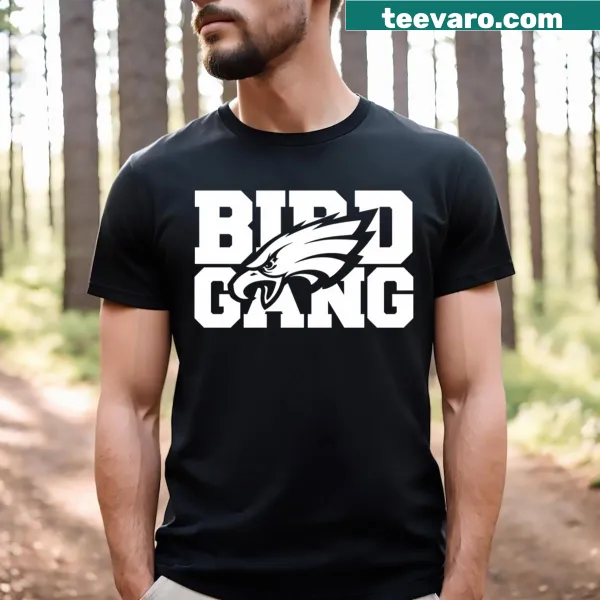 T-shirt featuring Philadelphia Eagles Bird Gang graphic