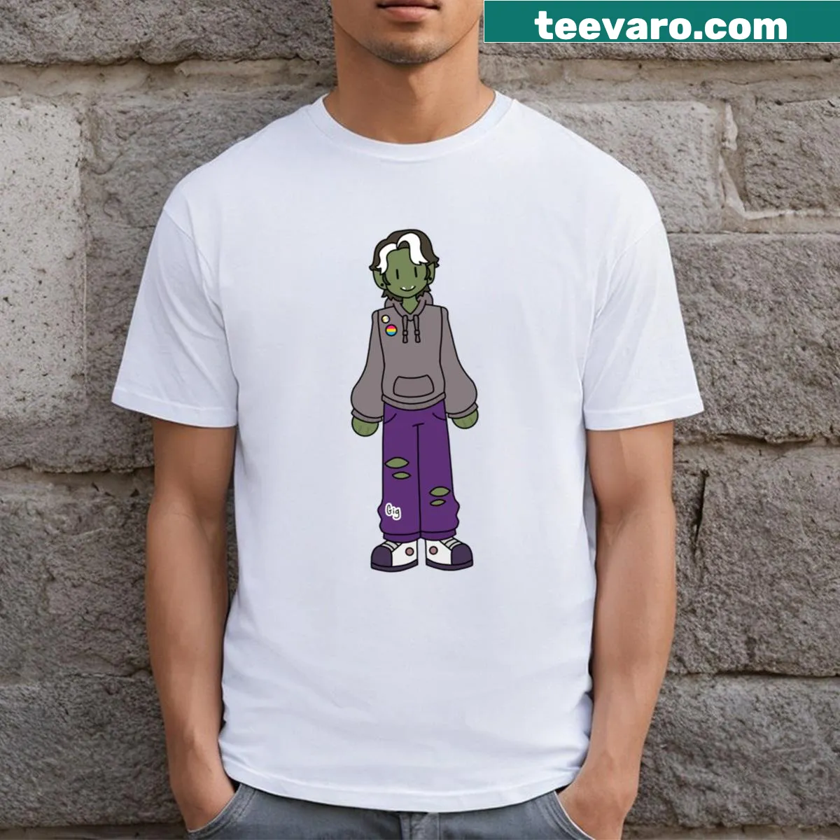Cartoon Gorgug illustration on a playful t-shirt — on a men's t-shirt