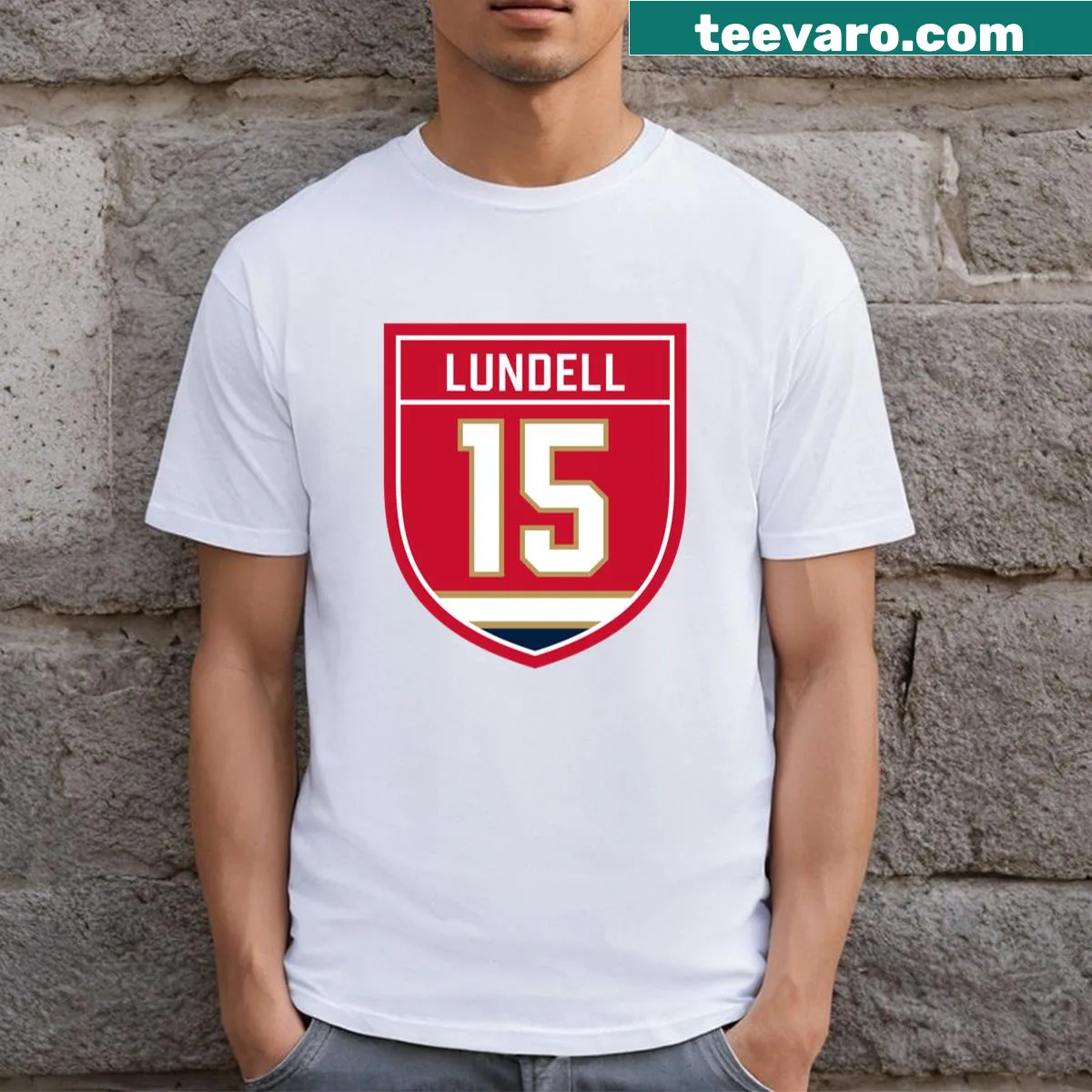 Emblem T-shirt featuring Anton Lundell's number 15 — on a men's t-shirt