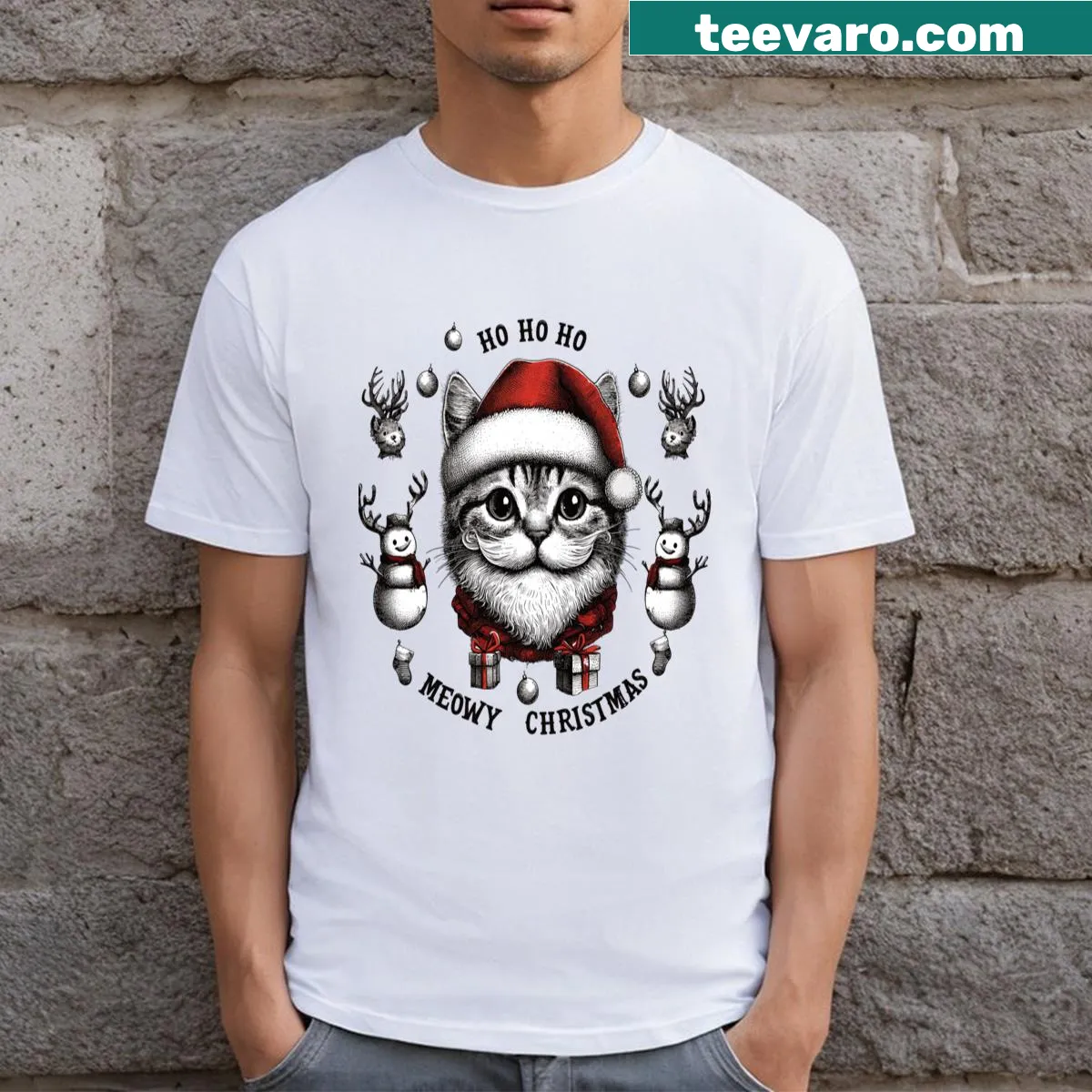 Cat dressed as Santa Claus on a Christmas t-shirt — on a men's t-shirt