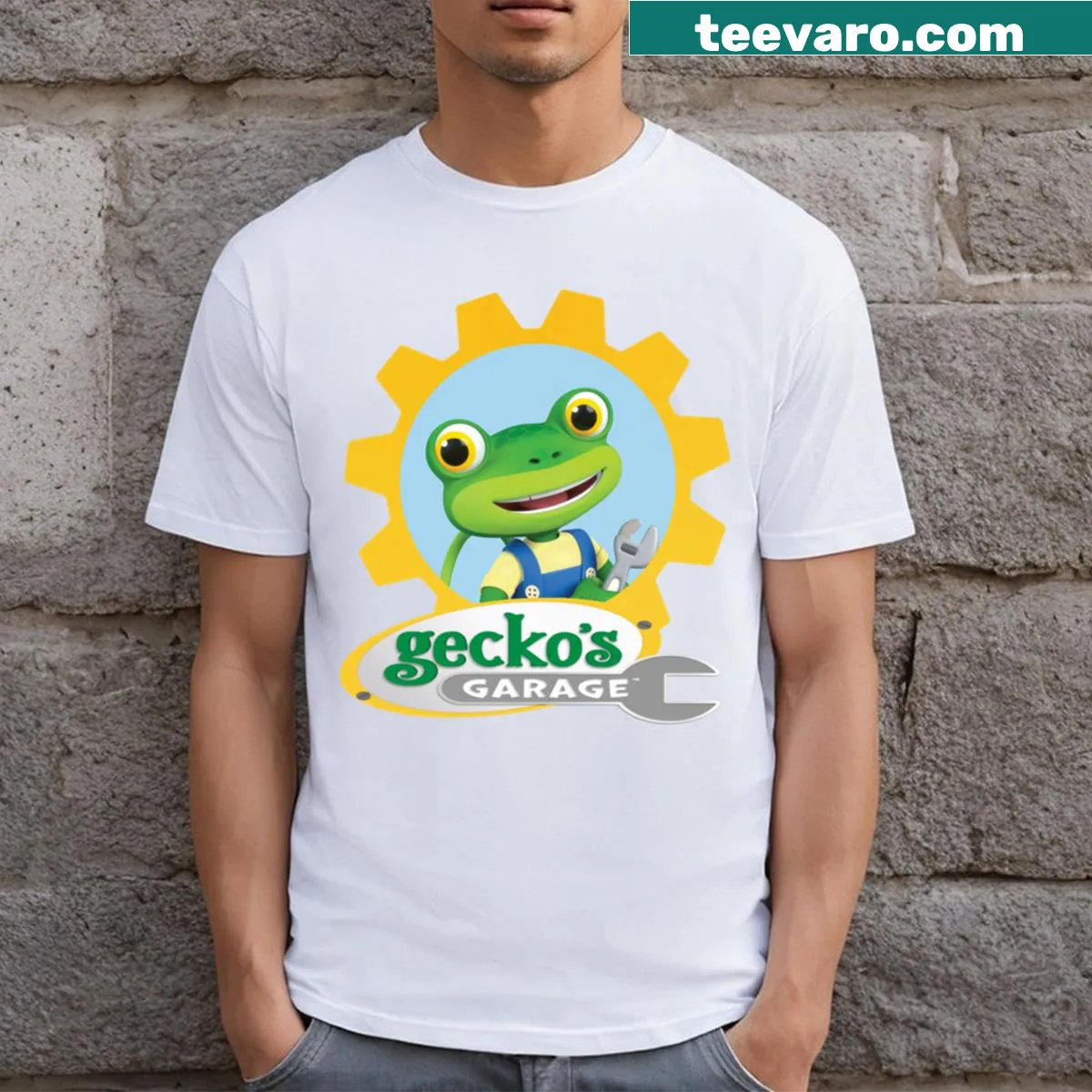 Kids t-shirt featuring a playful gecko illustration — on a men's t-shirt