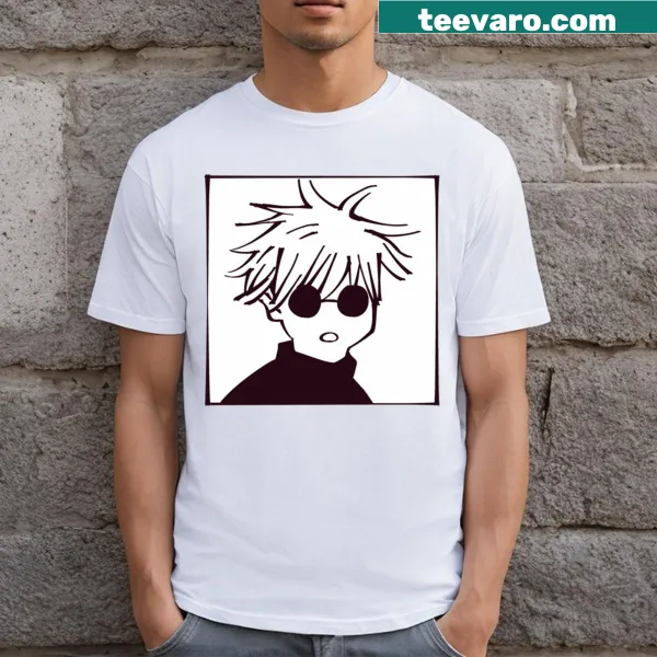 Chibi-style illustration of Gojo Satoru on a T-shirt