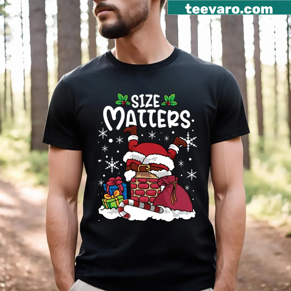 Funny Christmas T-shirt with the text 'Size Matters' in festive style — on a men's t-shirt