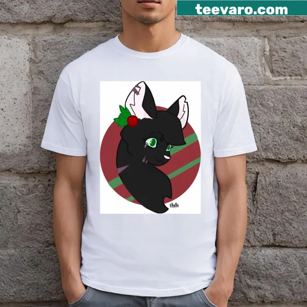 Hollyleaf graphic T-shirt inspired by nature