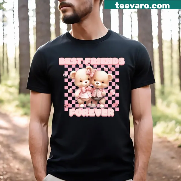 Cute t-shirt depicting two bears as best friends