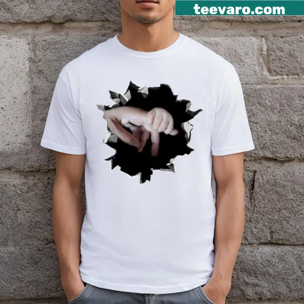 Playful T-shirt saying 'Don't Let My Hand My Father'
