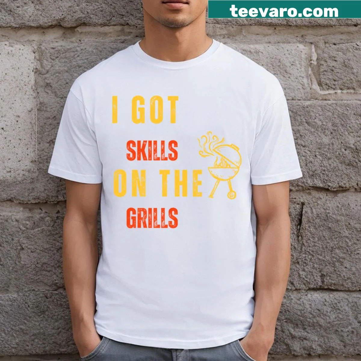Funny T-shirt with the phrase 'I Got Skills On The Grills' — on a men's t-shirt