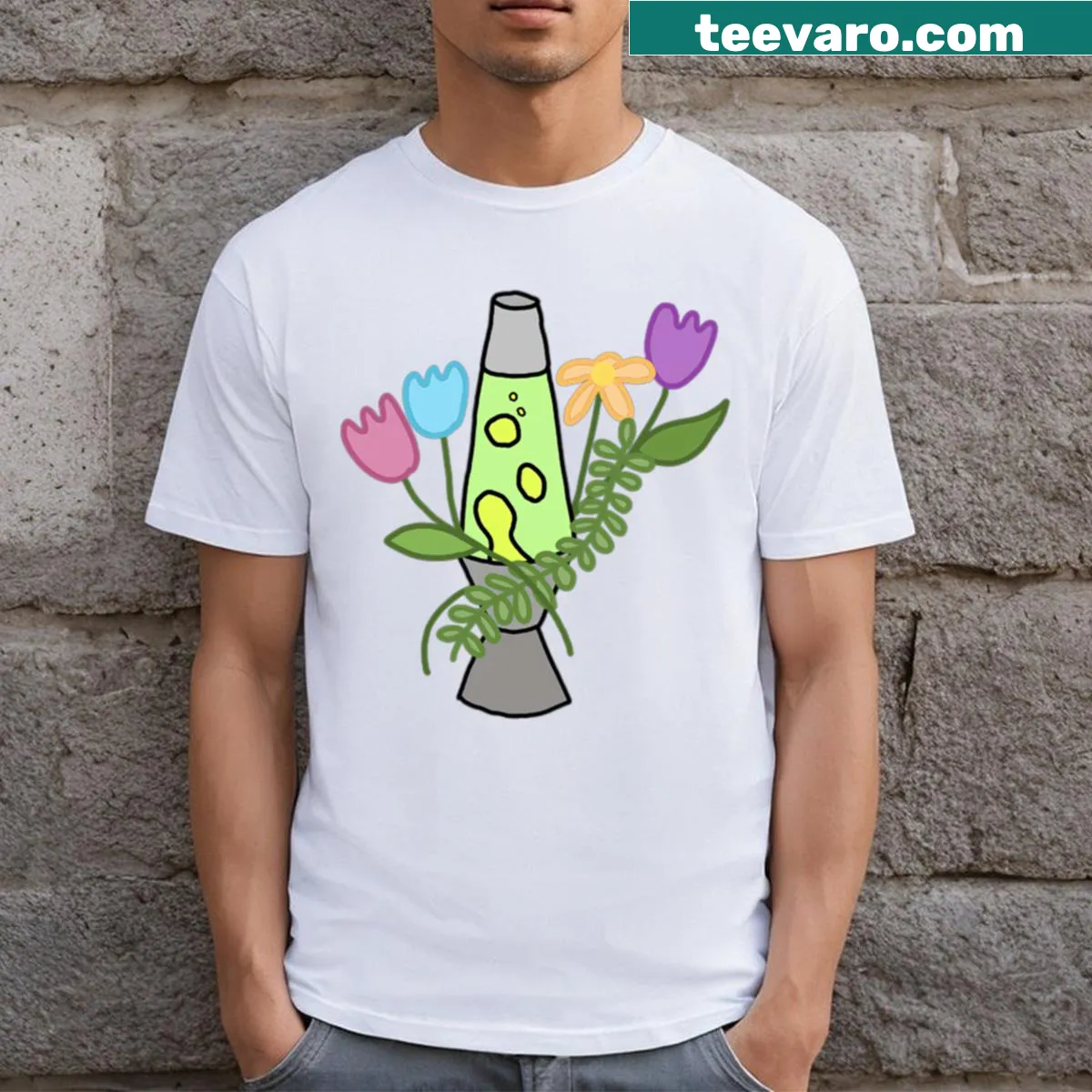 Retro T-shirt with flowers inspired by lava lamps — on a men's t-shirt