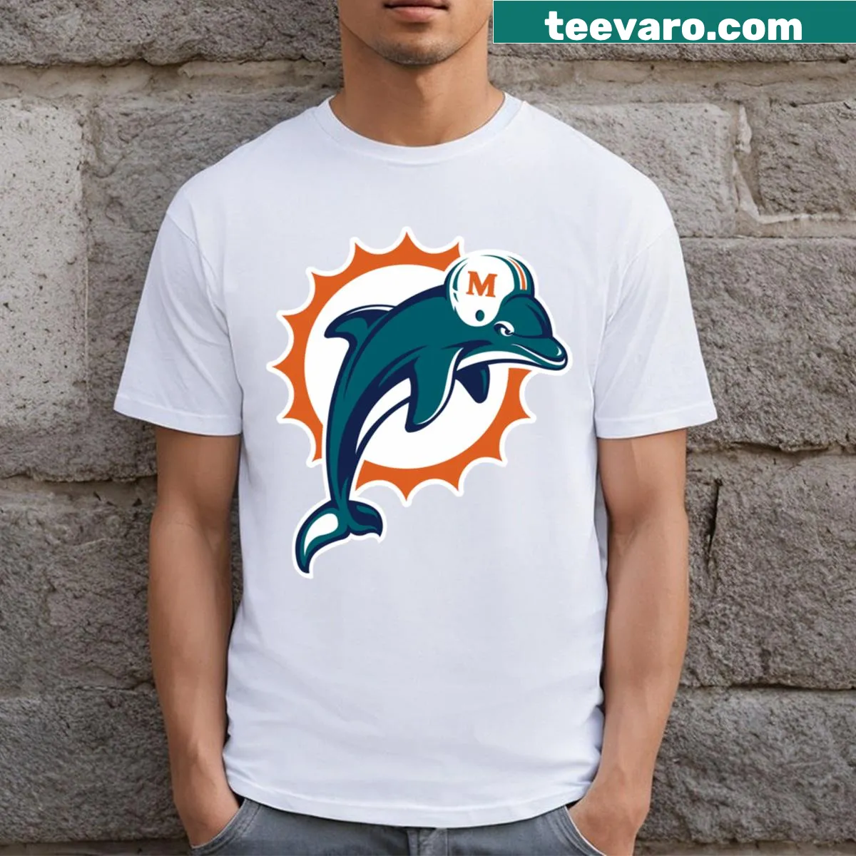 T-shirt featuring the Miami city logo in a clean design. — on a men's t-shirt