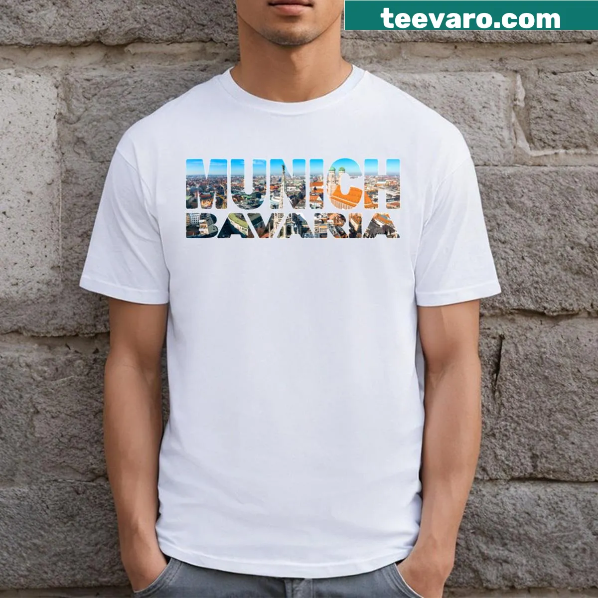 Illustrated cityscape of Munich, Bavaria, on a T-shirt — on a men's t-shirt
