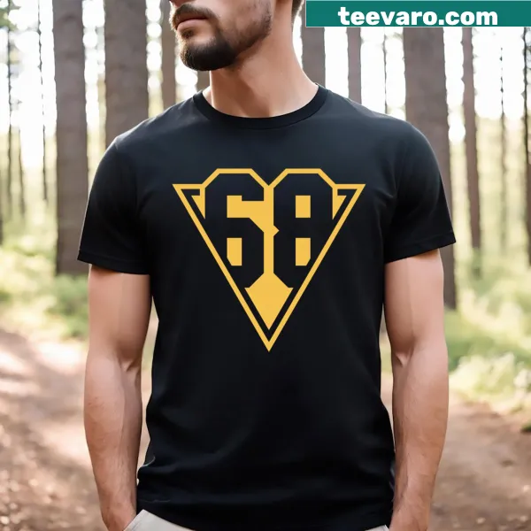 T-shirt featuring Jaromir Jagr and 'Penguin For Life' text