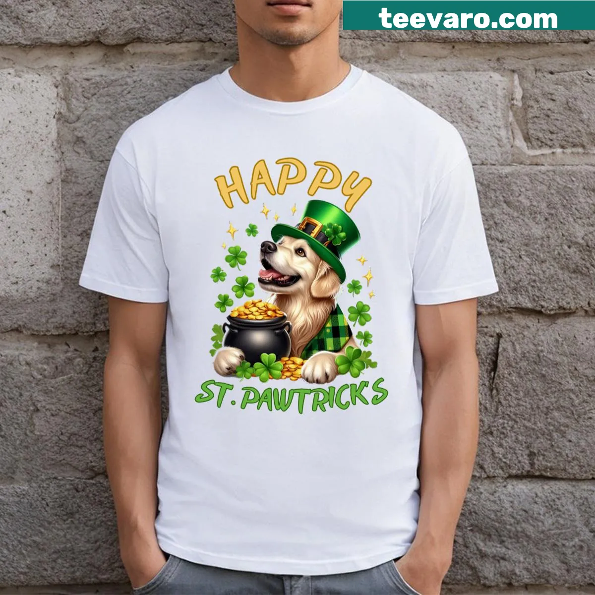 Cartoon golden retriever in shamrock collar for St. Patrick's Day T-shirt — on a men's t-shirt