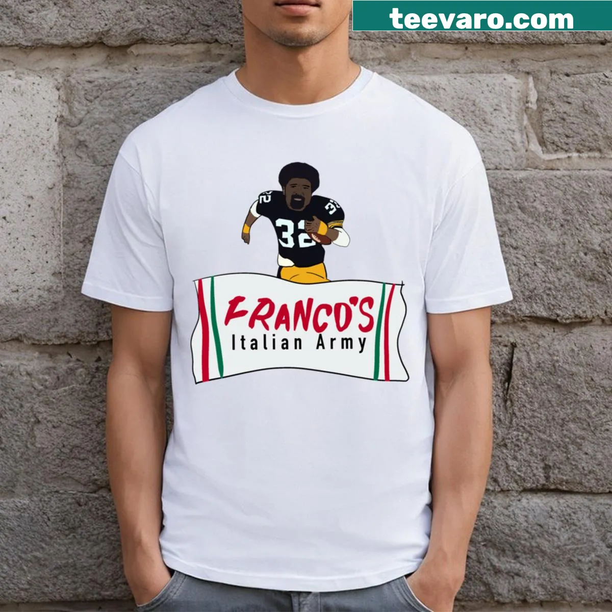 T-shirt with the phrase 'Franco's Italian Army' in a proud design — on a men's t-shirt